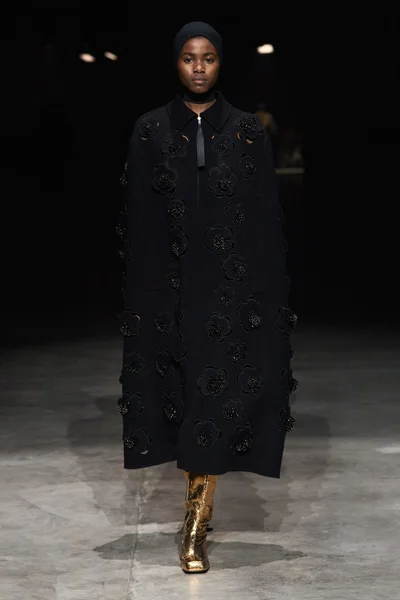 Look 66